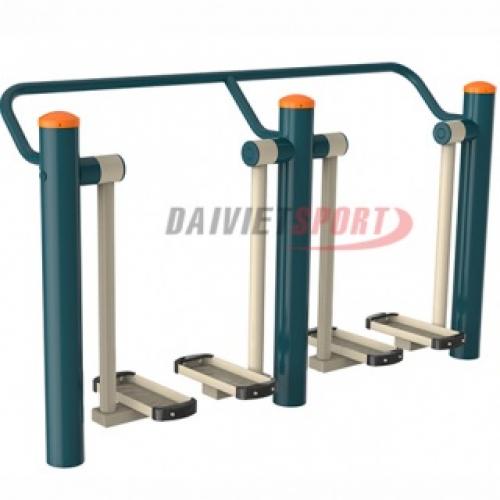 Máy tập đi bộ trên không đôi DV 0102