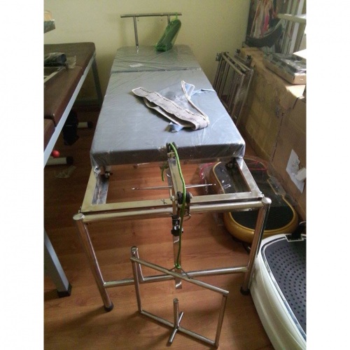 Giường Kéo Cột Sống Inox