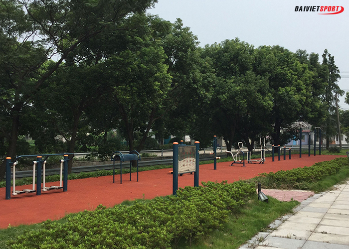 Dụng cụ thể thao ngoài tại Đại Việt Sport 2
